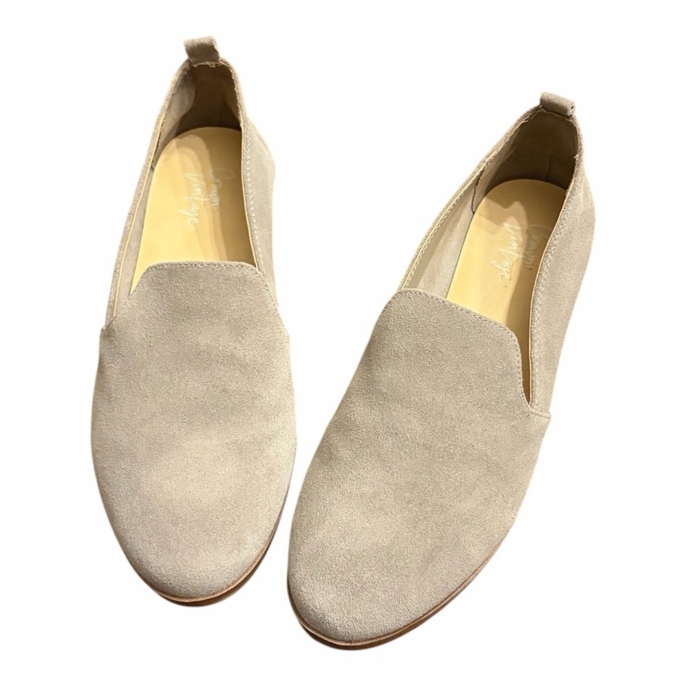 Crown Vintage Women’s Tan Suede Loafers Size 6.5